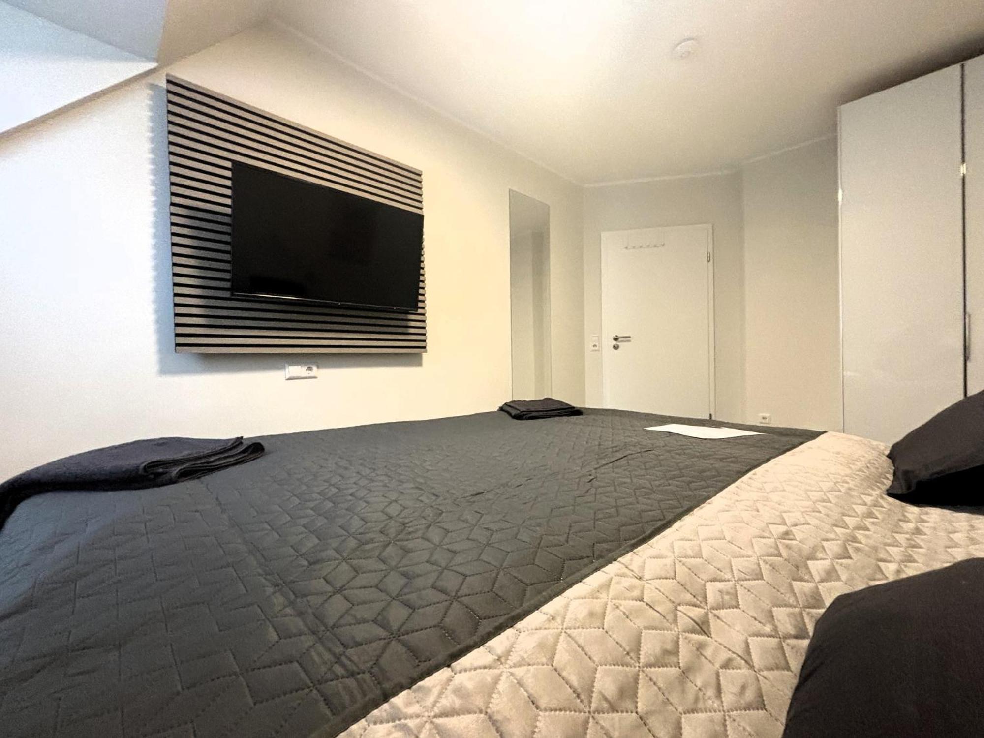 Boutique Hotel Q8 By Simplex Germersheim Luaran gambar