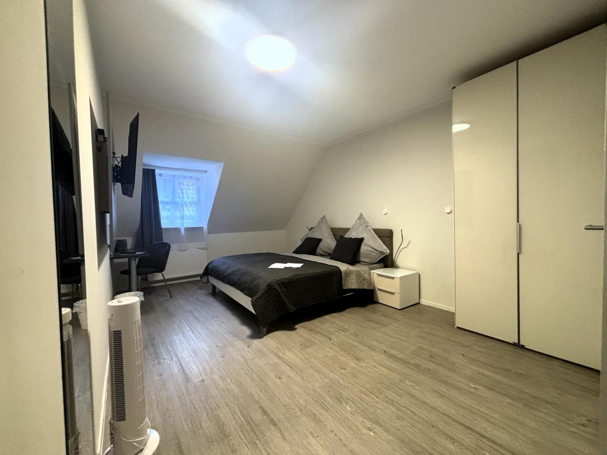Boutique Hotel Q8 By Simplex Germersheim Luaran gambar